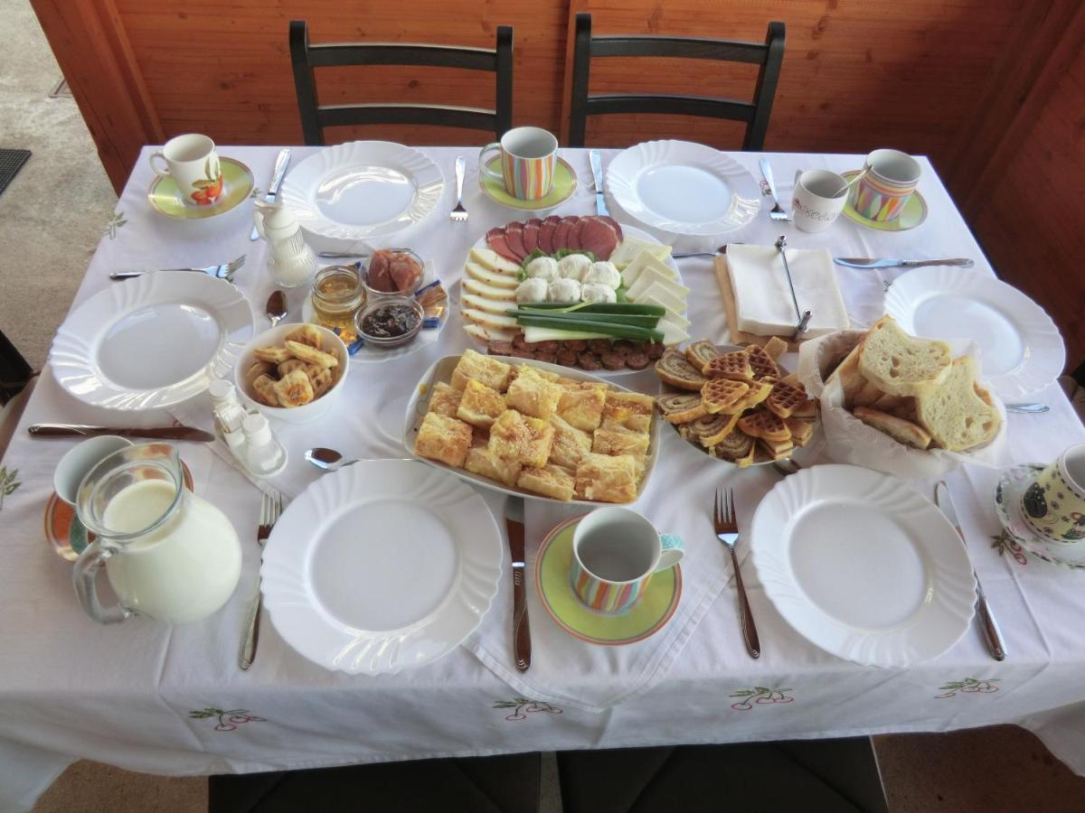 فندق Ethno House Izvor Vrelo Koreničko المظهر الخارجي الصورة